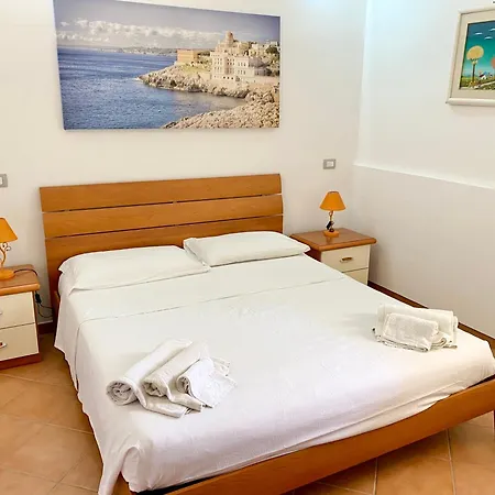 Francis Sul Mare Apartman *