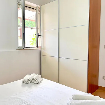 Apartment Francis Sul Mare
