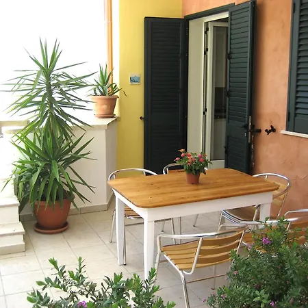 Apartment Francis Sul Mare